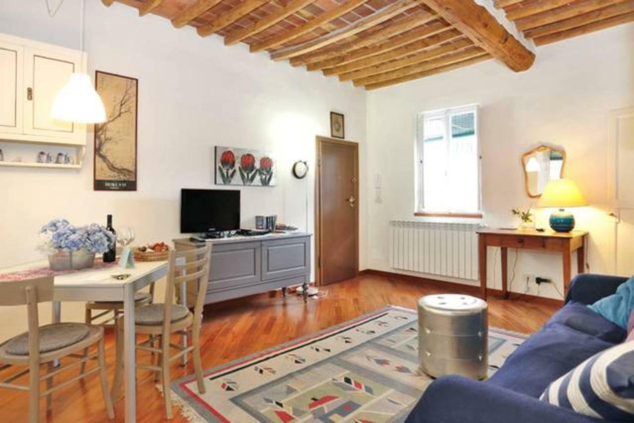 Casa Jole Apartment Лука Екстериор снимка